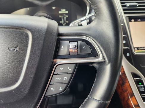 Used 2019 Lincoln Nautilus Reserve w/ Cargo Utility Package FWD image 31
