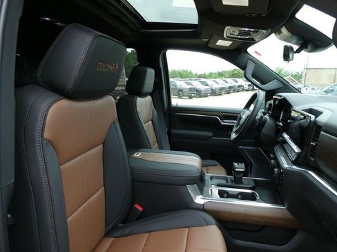 New 2026 Chevrolet Silverado 1500 High Country AWD/4WD image 14