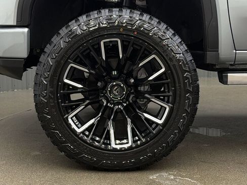 Used 2026 GMC Sierra 1500 Denali Ultimate AWD/4WD image 10