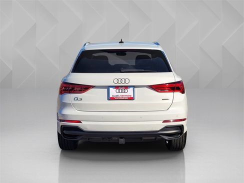 Used 2021 Audi Q3 2.0T Premium Plus w/ Premium Plus Package image 5