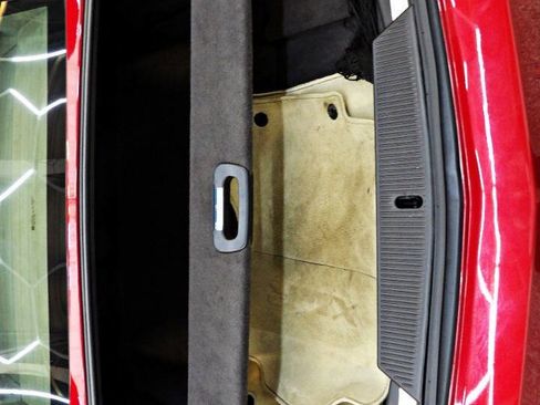 Used 2005 Cadillac XLR RWD image 16