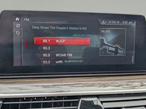 Used 2019 BMW 530i xDrive w/ Convenience Package image 23