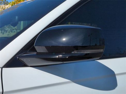 Used 2022 Jeep Grand Cherokee L Laredo image 12