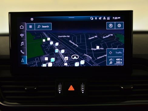 Used 2023 Audi SQ5 Premium Plus w/ Premium Plus Package image 32