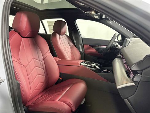 New 2026 BMW 530i xDrive w/ M Sport Package image 21