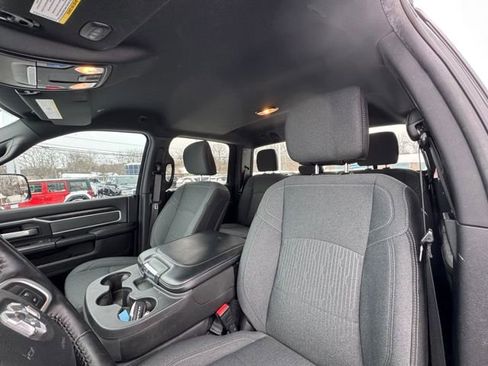 Used 2022 RAM 2500 Big Horn w/ Level 1 Equipment Group image 31