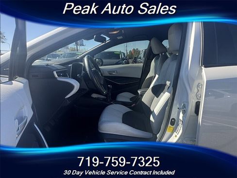 Used 2019 Toyota Corolla XSE image 11