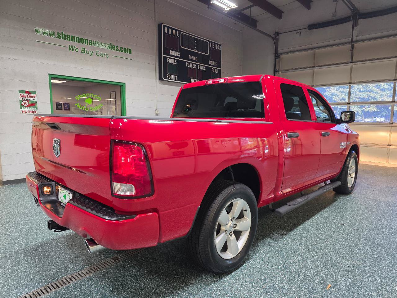 Used 2016 RAM 1500 Express w/ Popular Equipment Group AWD/4WD image 6