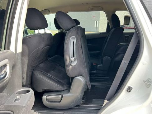 Used 2015 Nissan Pathfinder S AWD/4WD image 30