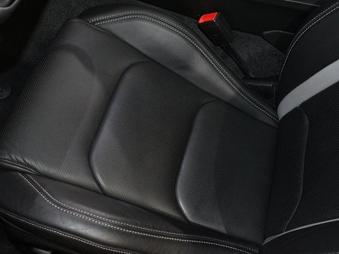Used 2021 Chevrolet Camaro SS RWD image 11