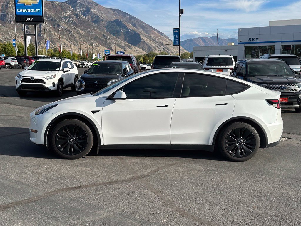 Used 2023 Tesla Model Y Long Range AWD/4WD image 10