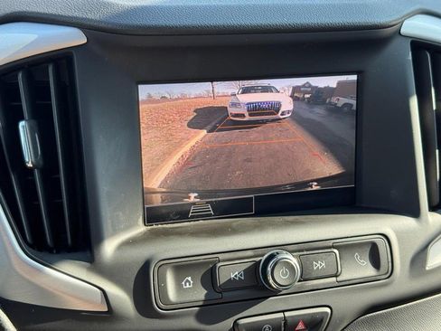 Used 2022 GMC Terrain SLE w/ Driver Convenience Package image 21