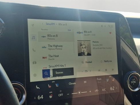 Used 2023 Lexus RX 350 Premium image 18