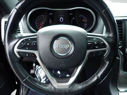 Used 2018 Jeep Grand Cherokee Limited w/ Luxury Group II AWD/4WD image 15