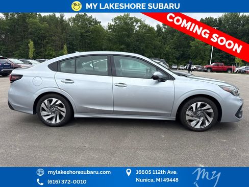 Used 2025 Subaru Legacy Limited AWD/4WD image 8