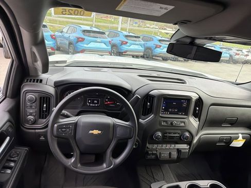 Used 2025 Chevrolet Silverado 1500 Custom AWD/4WD image 14