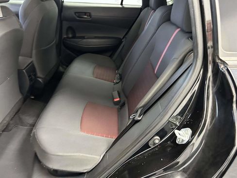 Used 2024 Toyota Corolla Cross AWD Hybrid w/ Moonroof Package image 18