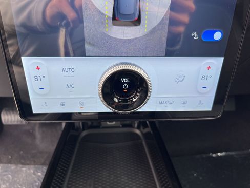 New 2025 Ford Mustang Mach-E GT image 19