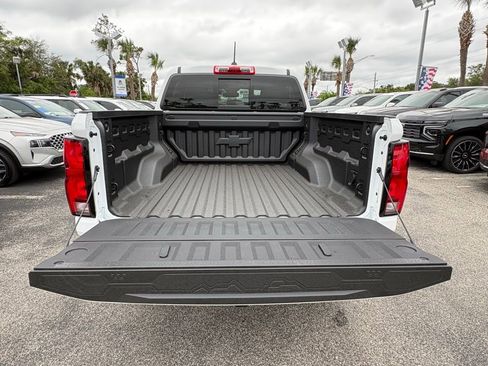New 2026 Chevrolet Colorado ZR2 AWD/4WD image 11