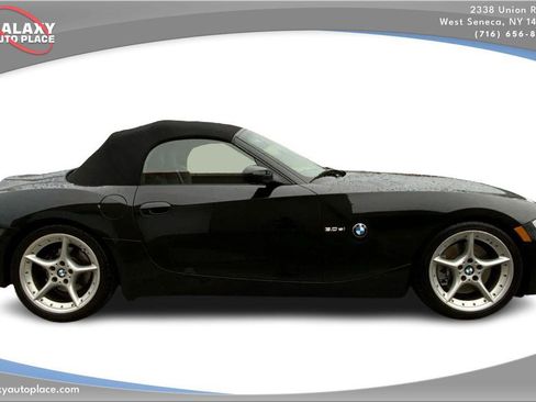 Used 2008 BMW Z4 3.0si RWD image 4