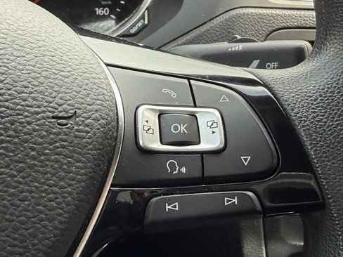 Used 2015 Volkswagen Jetta SE FWD image 18