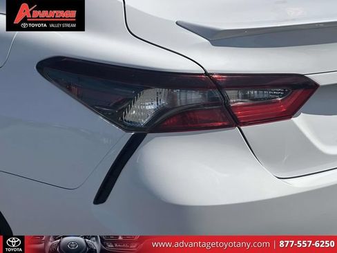 Used 2023 Toyota Camry SE w/ Cold Weather Package AWD/4WD image 13