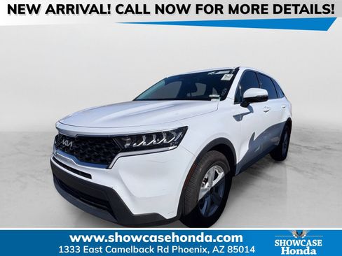 Used 2022 Kia Sorento LX FWD image 1