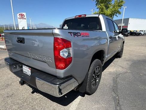Used 2018 Toyota Tundra SR5 w/ TRD Off Road Package AWD/4WD image 4