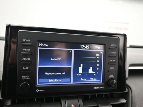 Used 2020 Toyota RAV4 XLE image 19