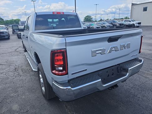 Used 2026 RAM 2500 Big Horn AWD/4WD image 5