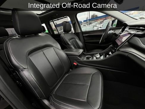 Used 2024 Jeep Grand Cherokee Limited 4xe w/ Luxury Tech Group II image 15