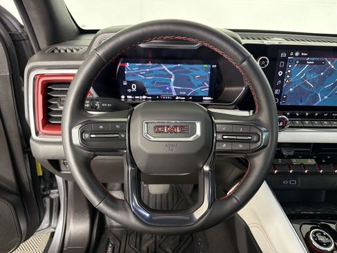 Used 2024 GMC Canyon AT4X AWD/4WD image 21