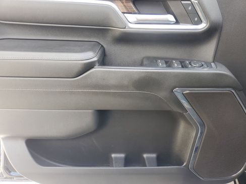 Used 2024 Chevrolet Silverado 2500 LT w/ All Star Edition image 17