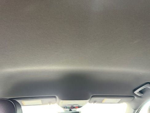 Used 2025 Chevrolet Equinox LT w/ Convenience Package II image 14