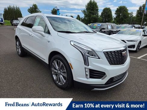 Used 2024 Cadillac XT5 Premium Luxury w/ Technology Package AWD/4WD image 1