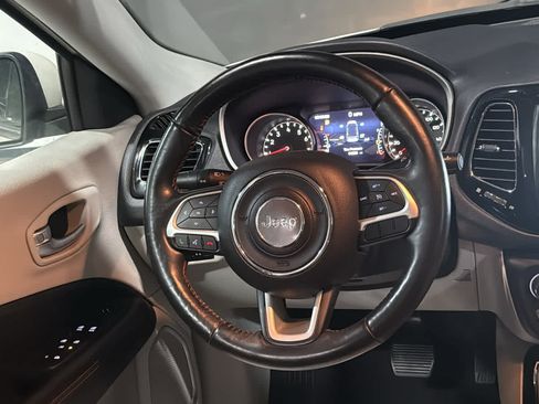 Used 2018 Jeep Compass Limited w/ Navigation Group AWD/4WD image 26