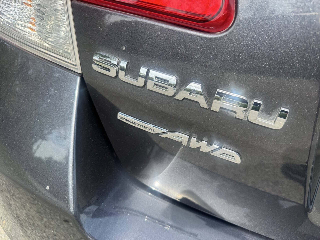 Used 2013 Subaru Legacy 2.5i Premium AWD/4WD image 9