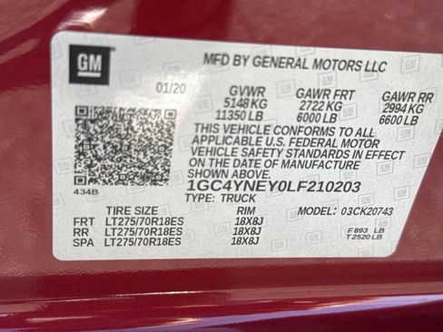 Used 2020 Chevrolet Silverado 2500 LT w/ All Star Edition AWD/4WD image 30