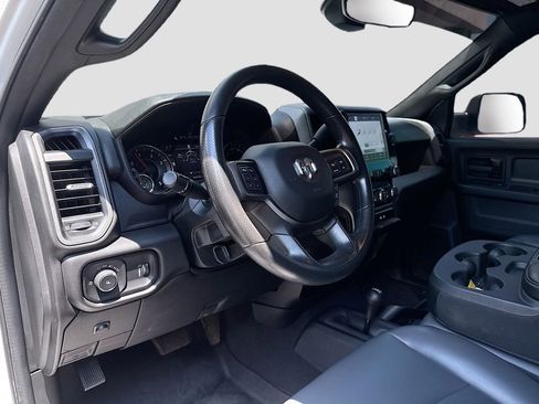 Used 2022 RAM 2500 Tradesman AWD/4WD image 7