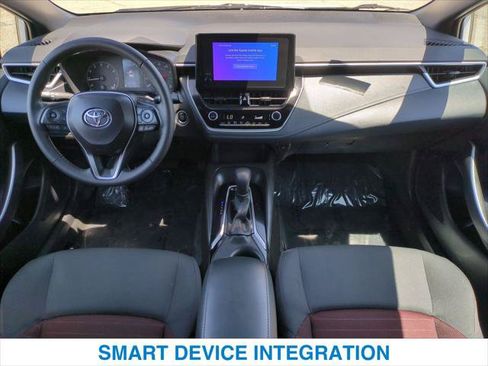Used 2024 Toyota Corolla SE w/ SE Convenience Package FWD image 21