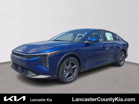 New 2026 Kia K4 FWD image 1
