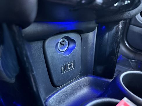 Used 2014 MINI Cooper S image 15