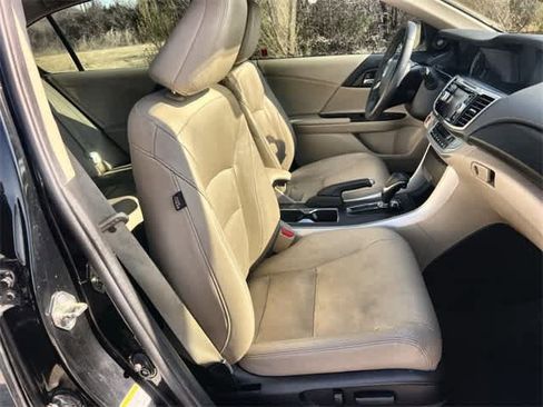 Used 2015 Honda Accord EX-L image 12