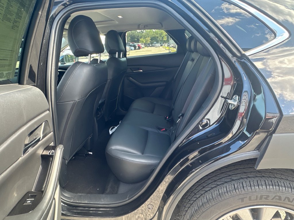 Used 2025 MAZDA CX-30 AWD 2.5 S w/ Preferred Package image 11
