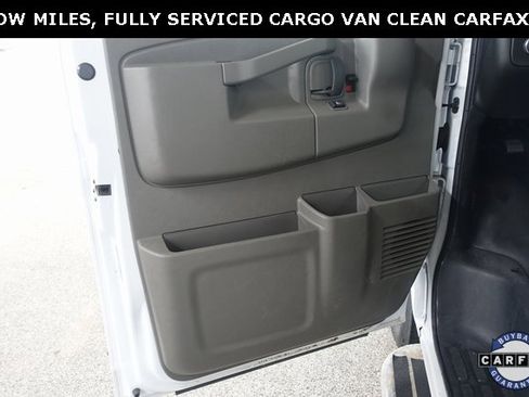 Used 2023 GMC Savana 2500 Work Van 3D Cargo Van image 9