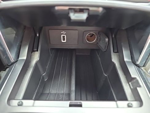 Used 2018 Ford Explorer Sport w/ Equipment Group 401A image 17