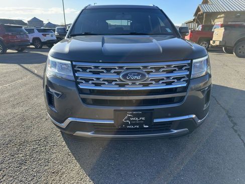 Used 2018 Ford Explorer Limited image 2