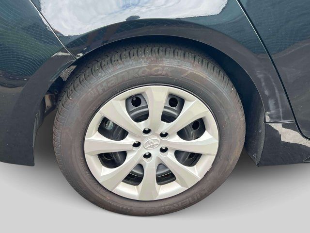 Used 2026 Toyota Corolla LE FWD image 15