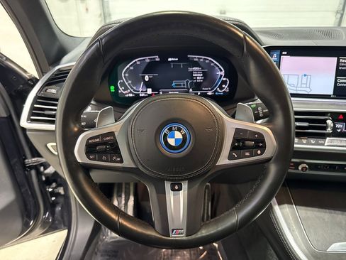 Used 2022 BMW X5 xDrive45e w/ M Sport Package image 26
