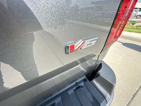 Used 2021 Chevrolet Colorado Z71 AWD/4WD image 29